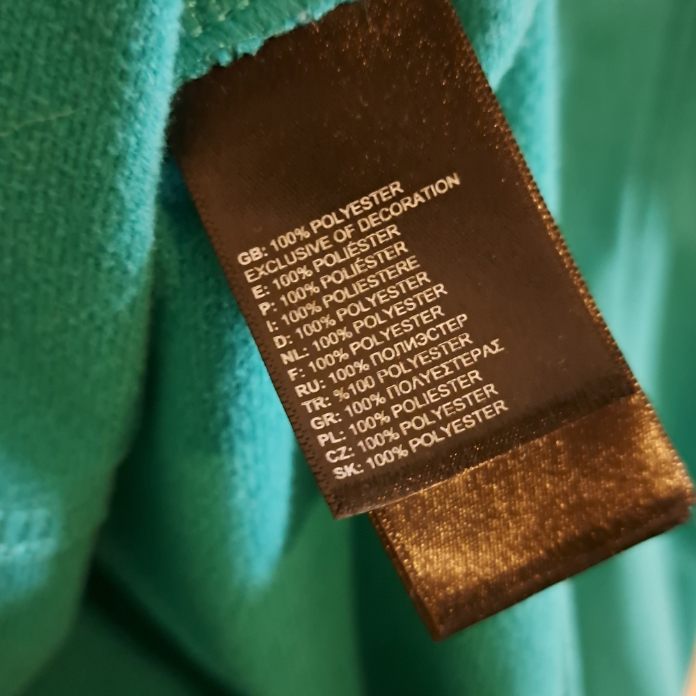 North Face Quarter Zip - Picture 7 of 8